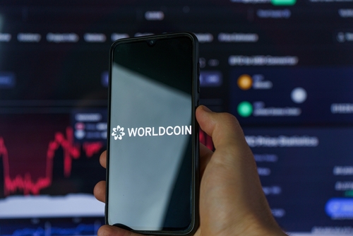 Is Worldcoin heading towards $0.58? Check forecast Worldcoin integrates World ID on Solana using Wormhole bridge