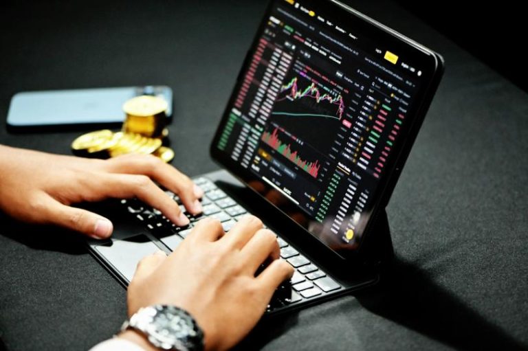 BTC, ETH prices drop even as futures show growing taste for risk. XLM, HYPE gain: Crypto Markets Today BTC, ETH prices drop even as futures show growing taste for risk. XLM, HYPE gain: Crypto Markets Today